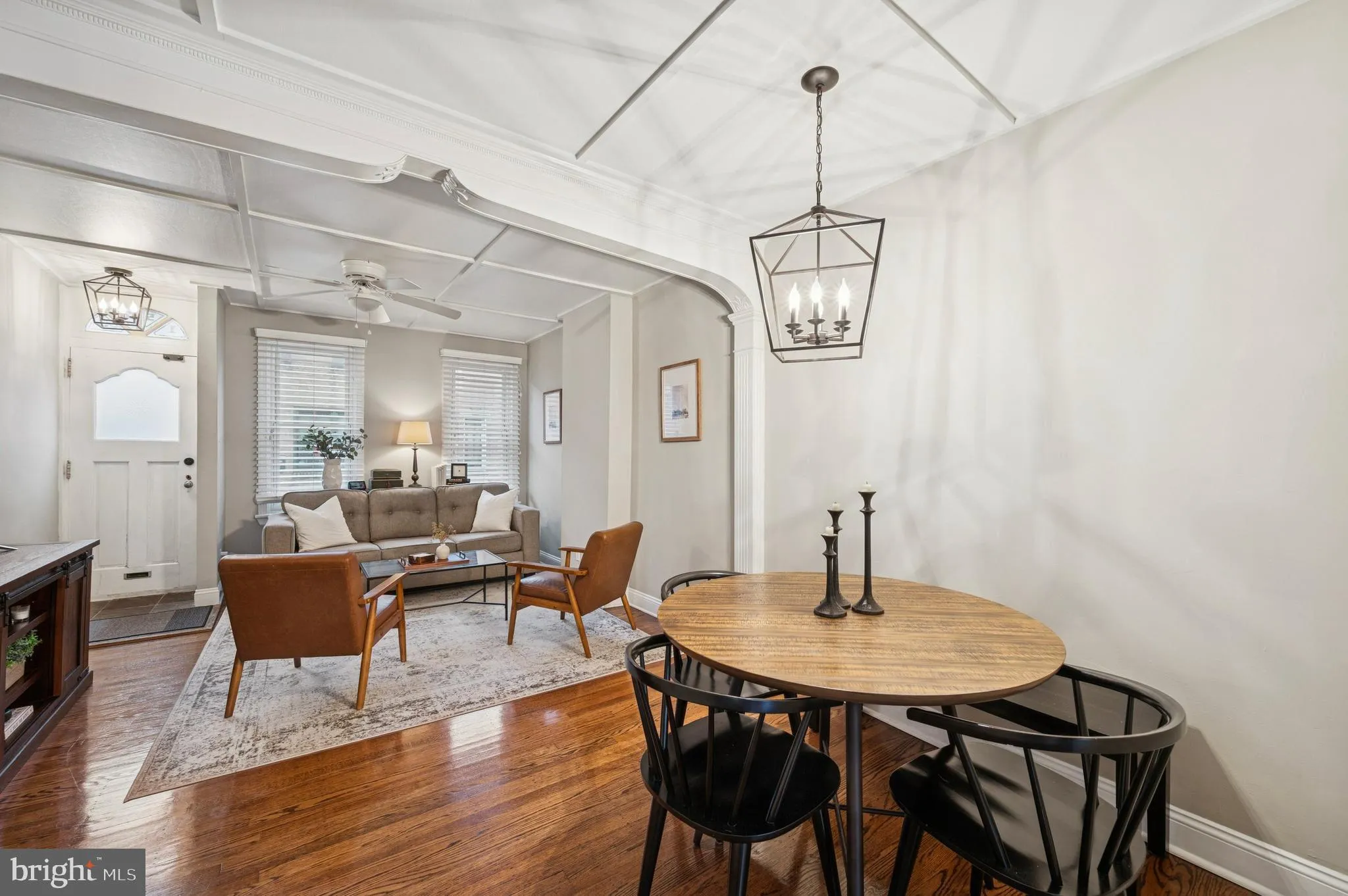 Philadelphia, Pennsylvania 19147, United States, 2 Bedrooms Bedrooms, ,2 BathroomsBathrooms,Residential,Contingent,251528