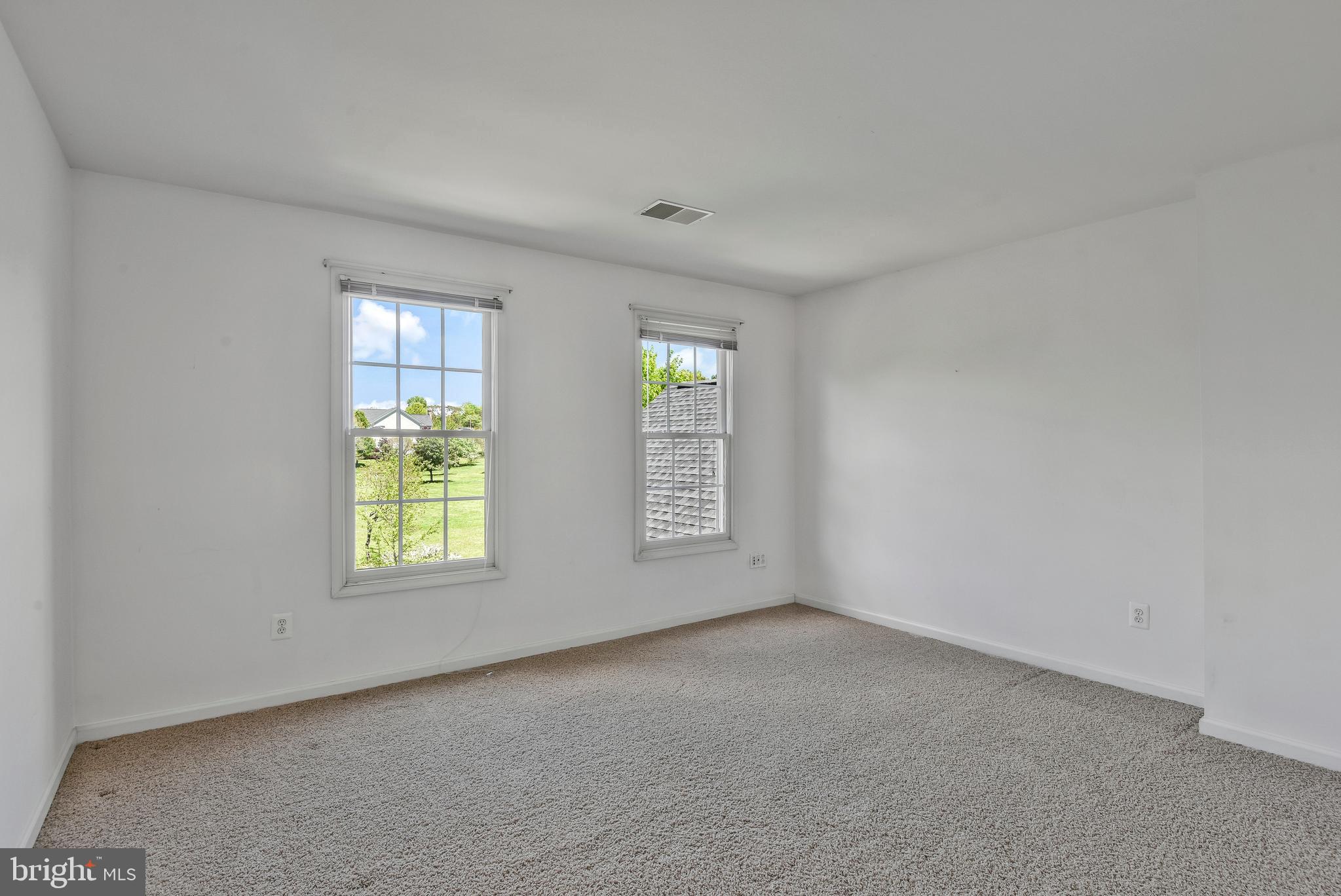 FAIRFAX NATIONAL ESTATES - Residential