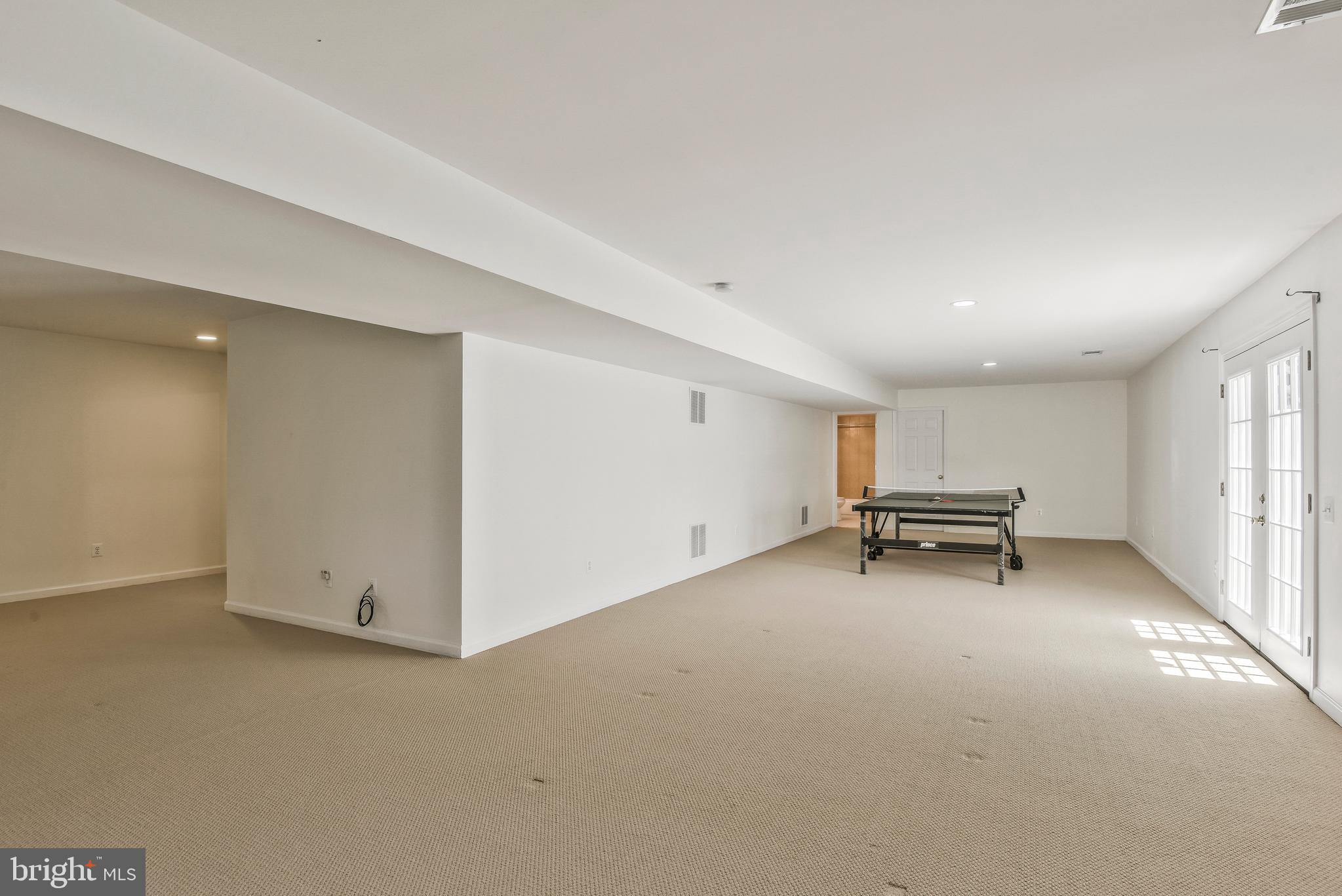 FAIRFAX NATIONAL ESTATES - Residential