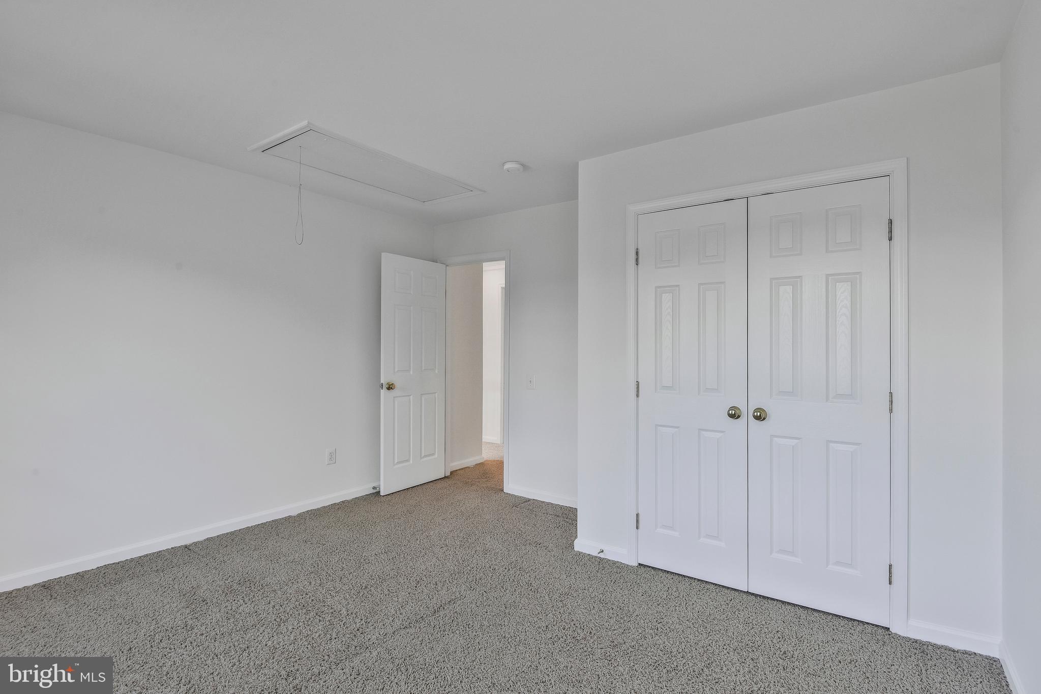 FAIRFAX NATIONAL ESTATES - Residential