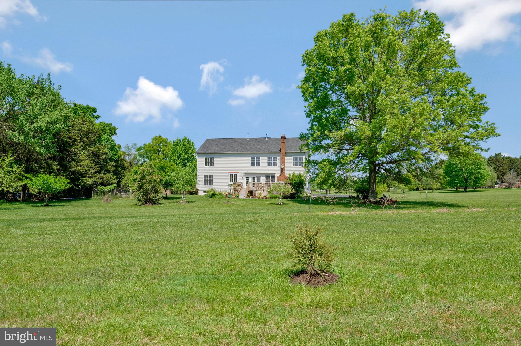 FAIRFAX NATIONAL ESTATES - Residential