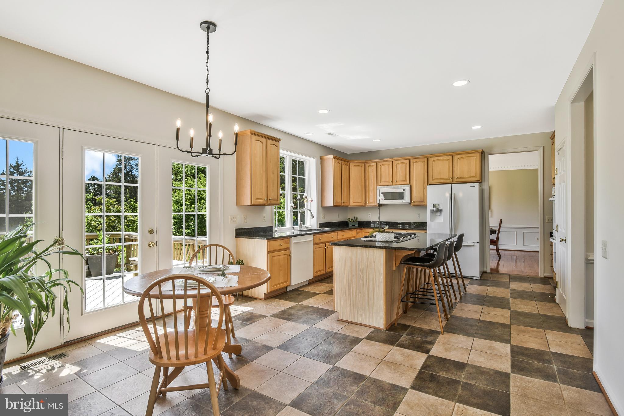 FAIRFAX NATIONAL ESTATES - Residential