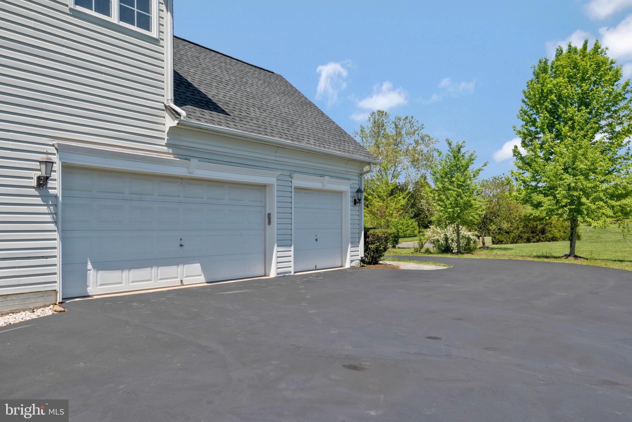 FAIRFAX NATIONAL ESTATES - Residential