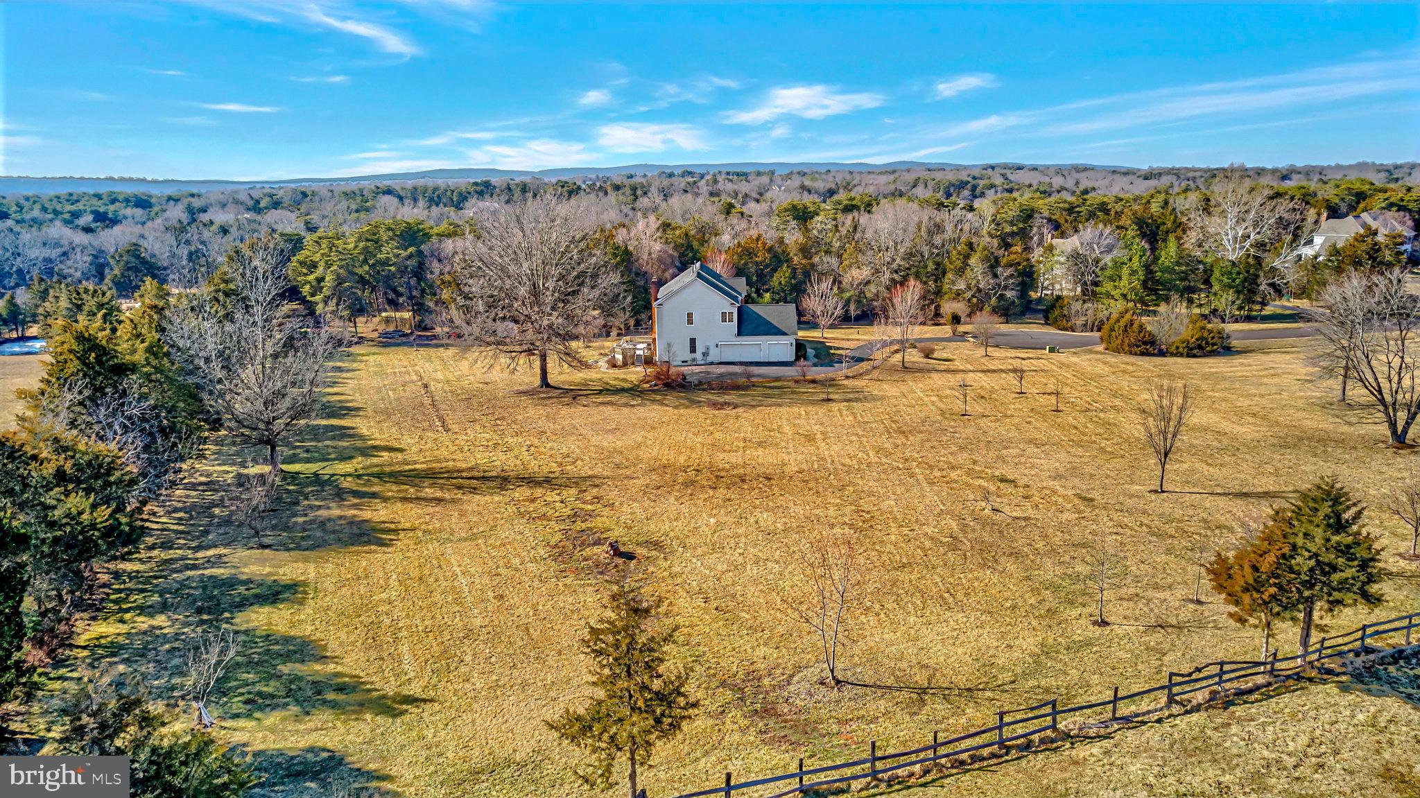 FAIRFAX NATIONAL ESTATES - Residential