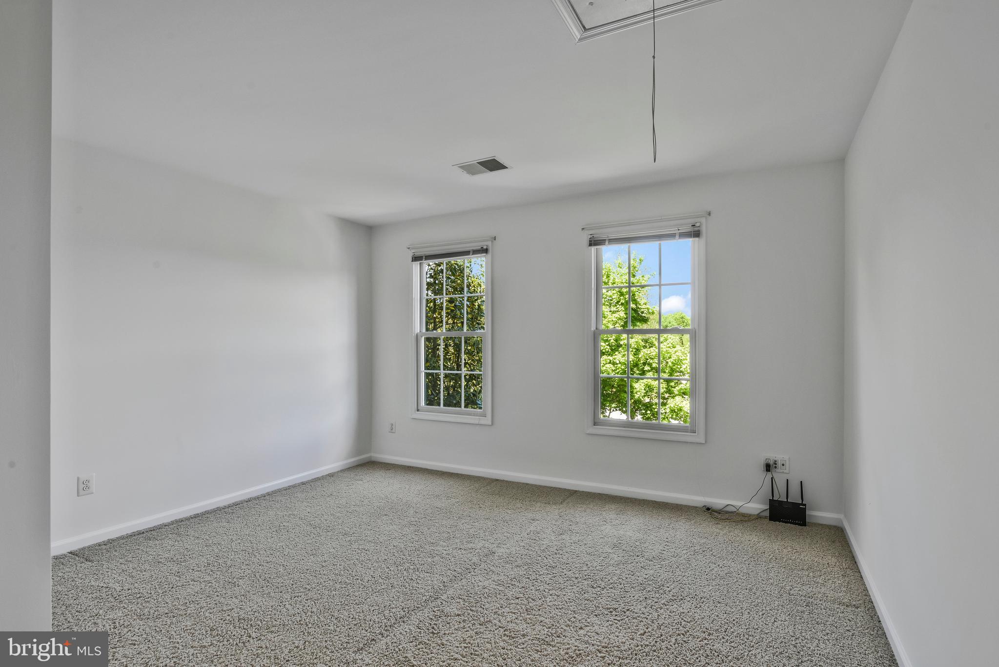 FAIRFAX NATIONAL ESTATES - Residential