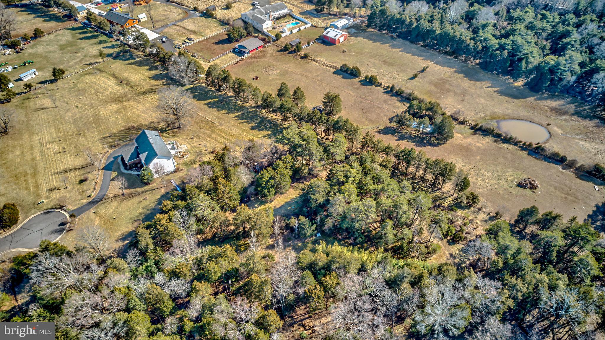 FAIRFAX NATIONAL ESTATES - Residential