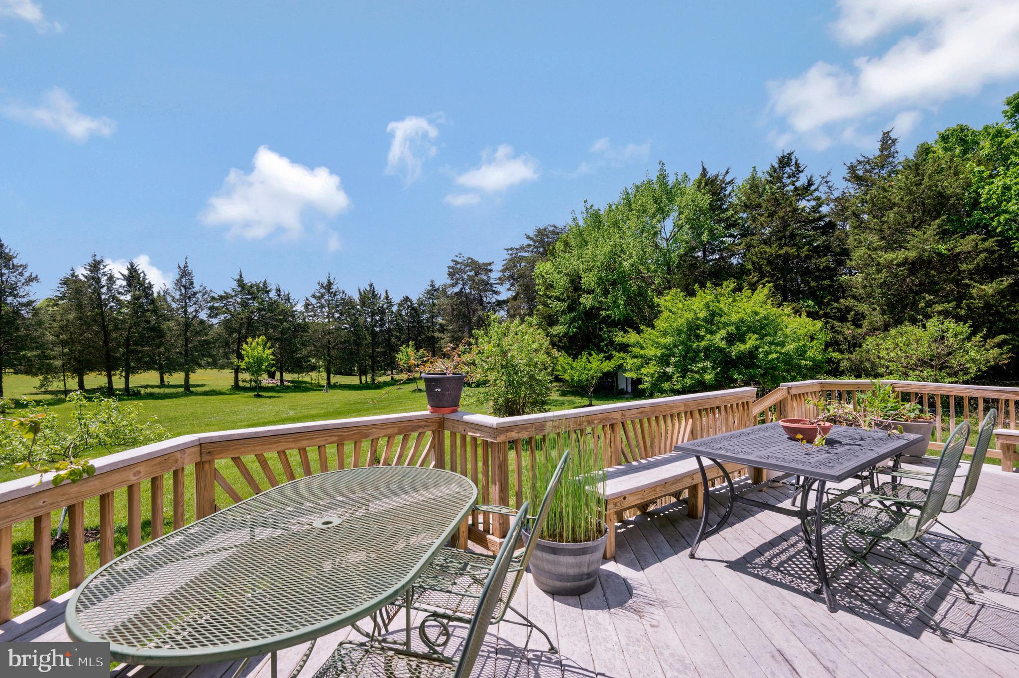 FAIRFAX NATIONAL ESTATES - Residential