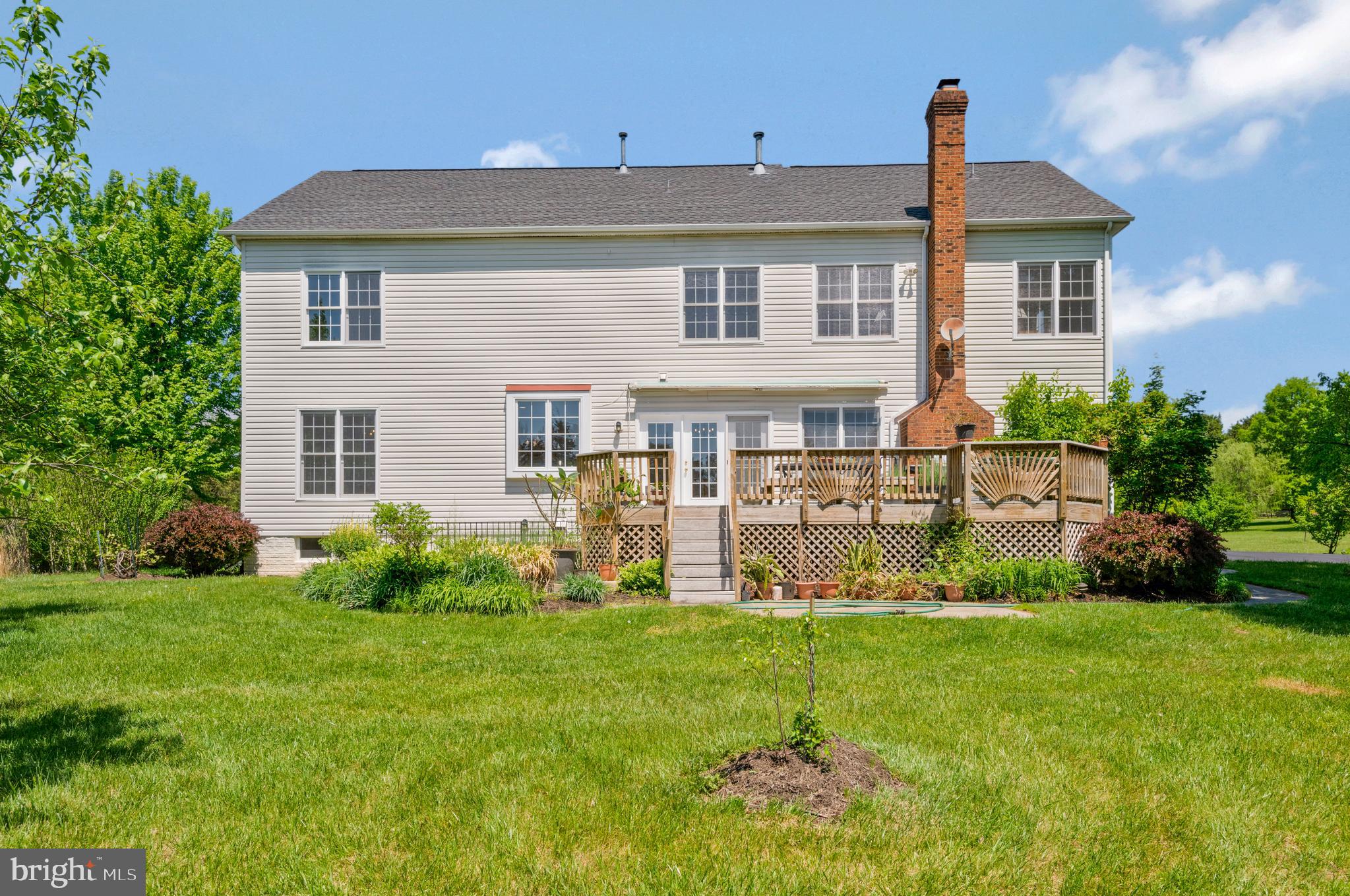 FAIRFAX NATIONAL ESTATES - Residential