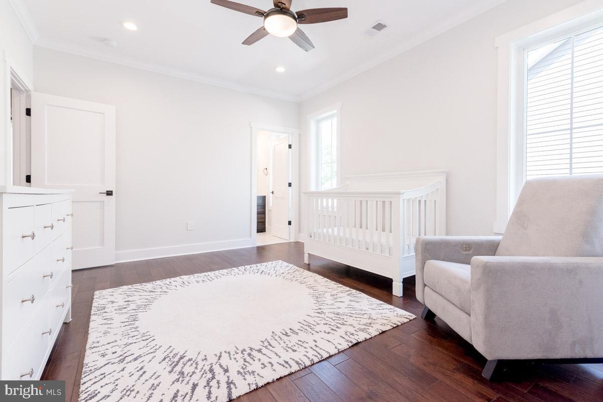 PIMMIT HILLS - Residential