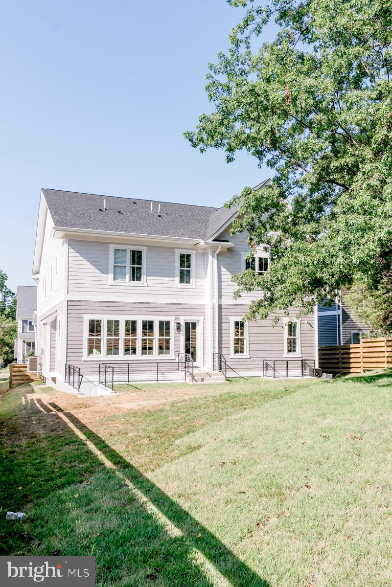 PIMMIT HILLS - Residential