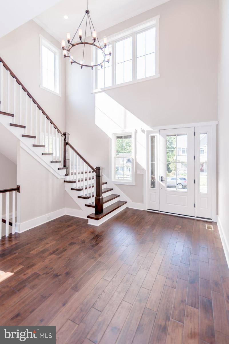 PIMMIT HILLS - Residential