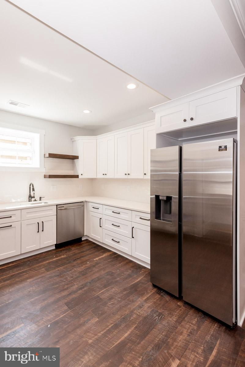 PIMMIT HILLS - Residential