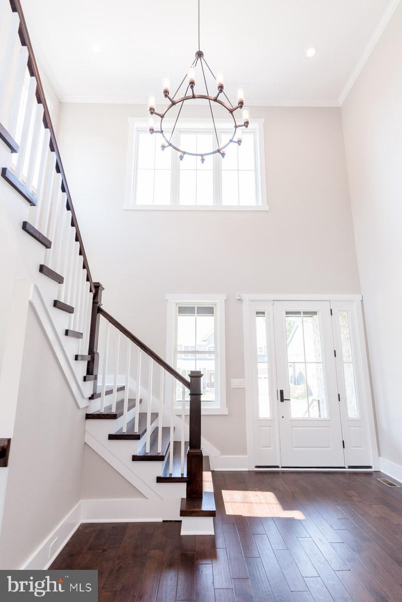 PIMMIT HILLS - Residential