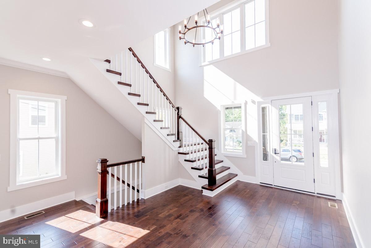 PIMMIT HILLS - Residential