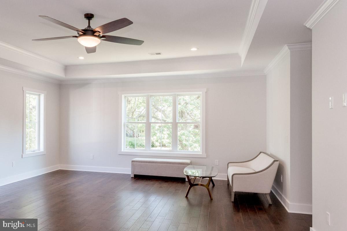 PIMMIT HILLS - Residential