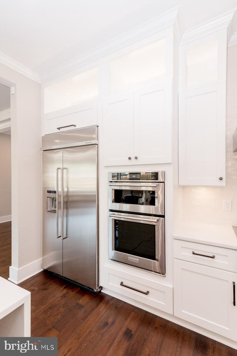 PIMMIT HILLS - Residential