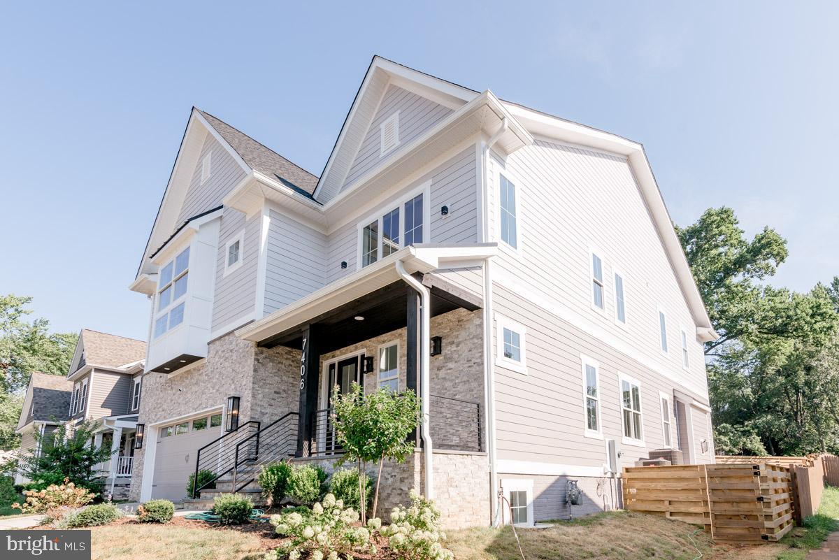 PIMMIT HILLS - Residential