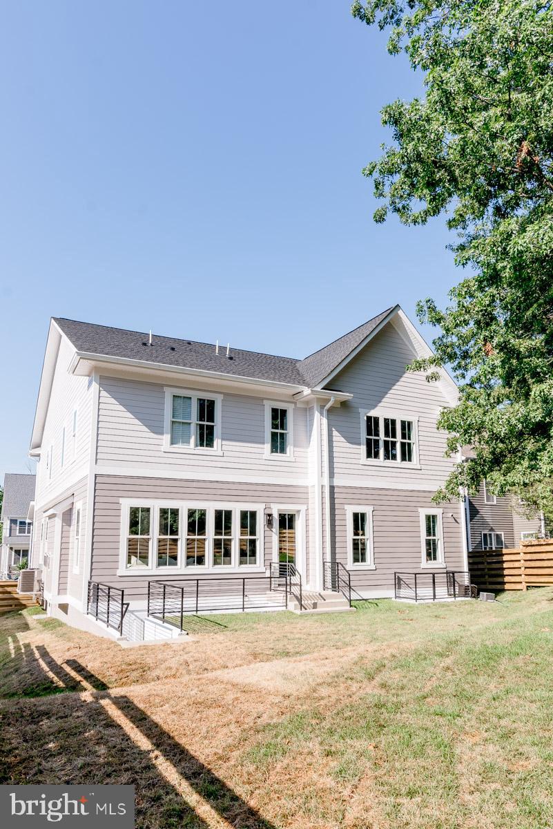 PIMMIT HILLS - Residential