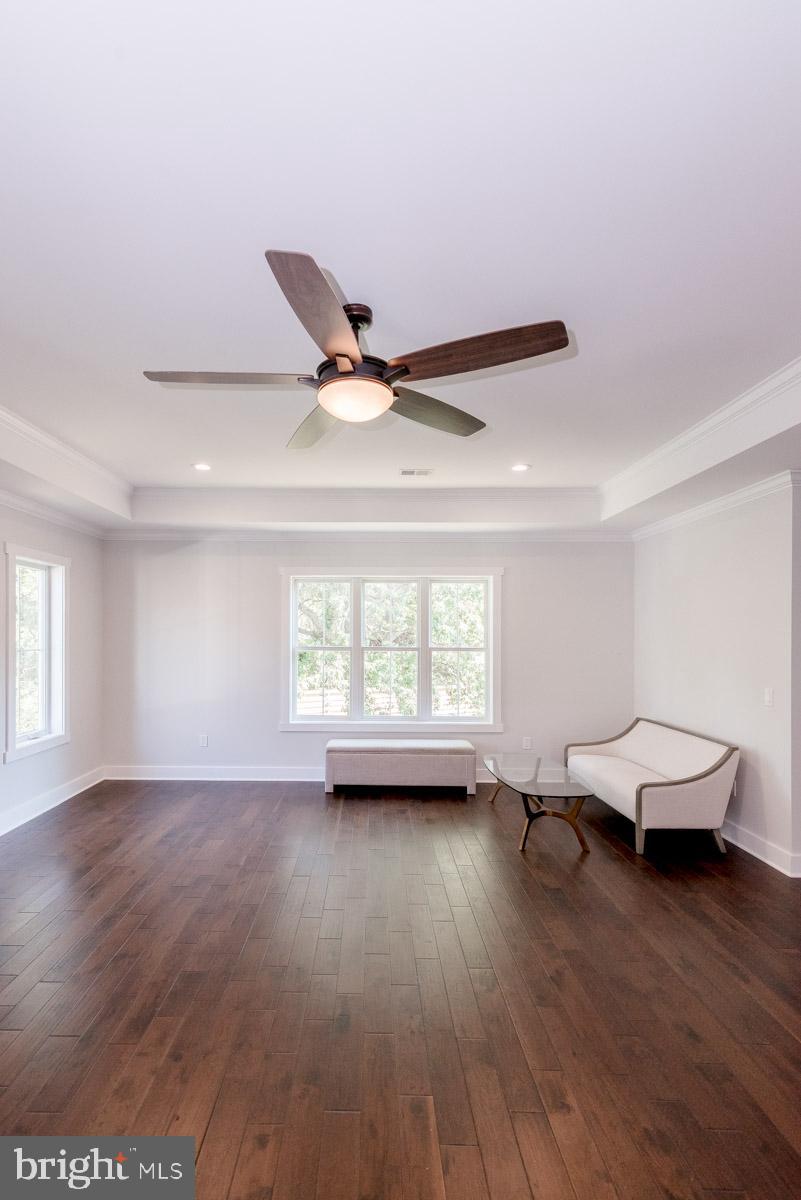 PIMMIT HILLS - Residential