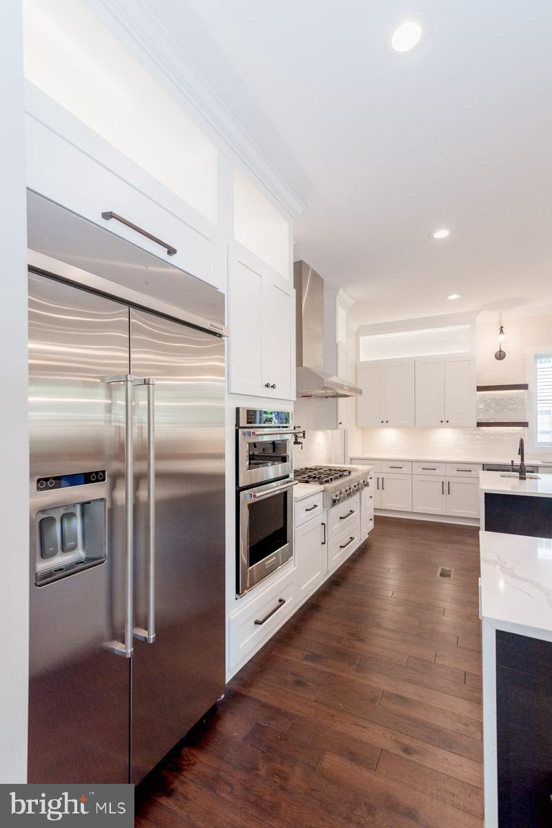 PIMMIT HILLS - Residential