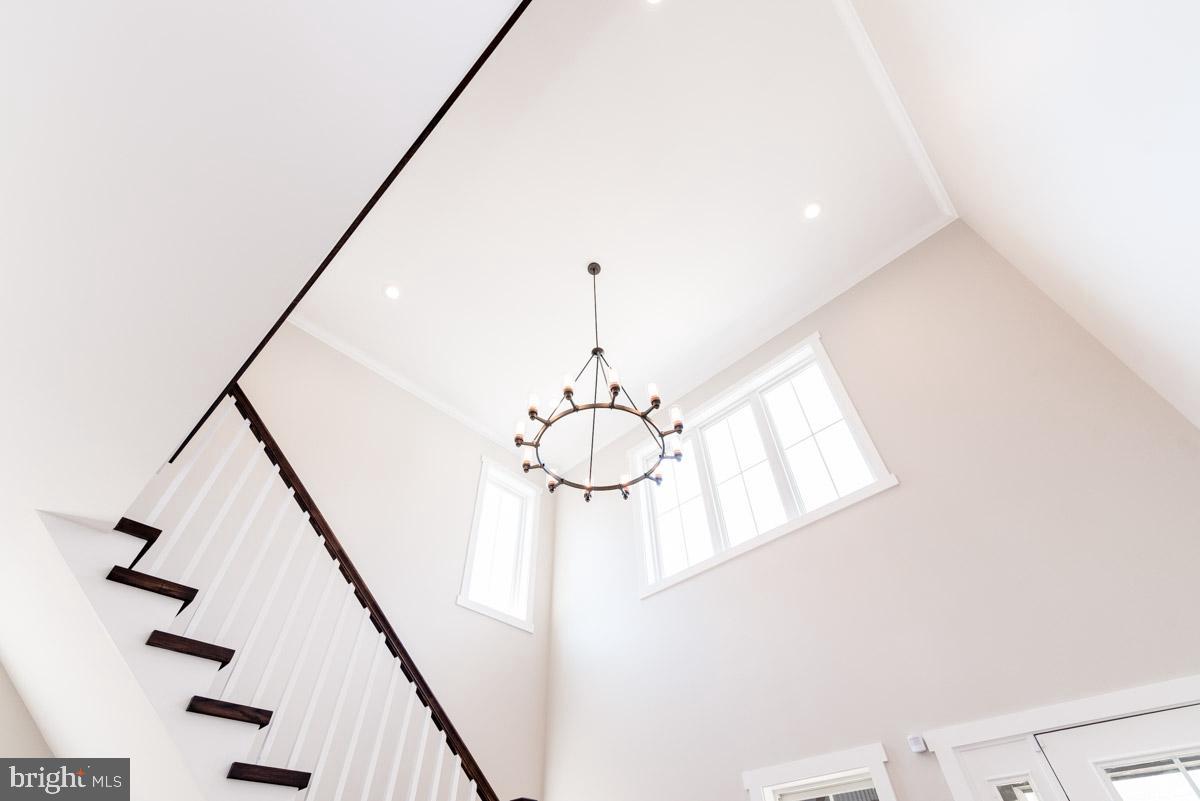 PIMMIT HILLS - Residential