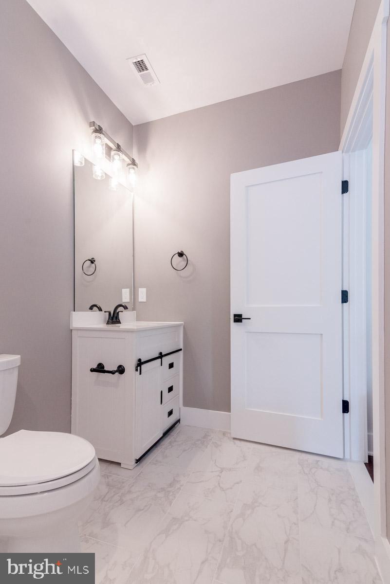 PIMMIT HILLS - Residential