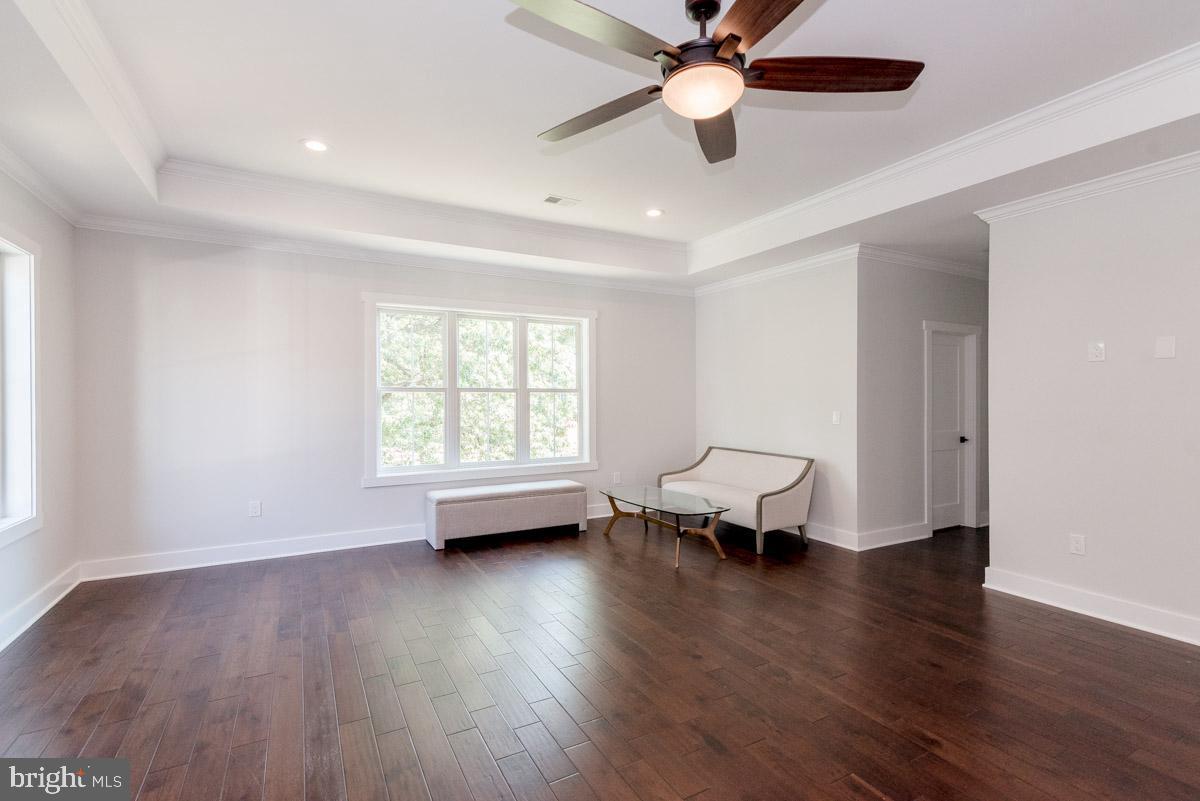 PIMMIT HILLS - Residential