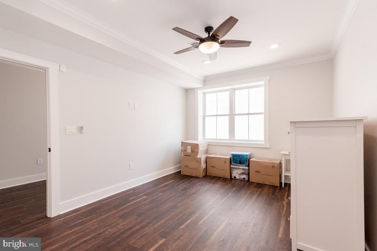 PIMMIT HILLS - Residential