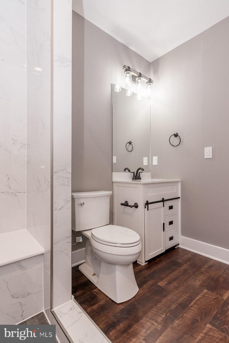 PIMMIT HILLS - Residential