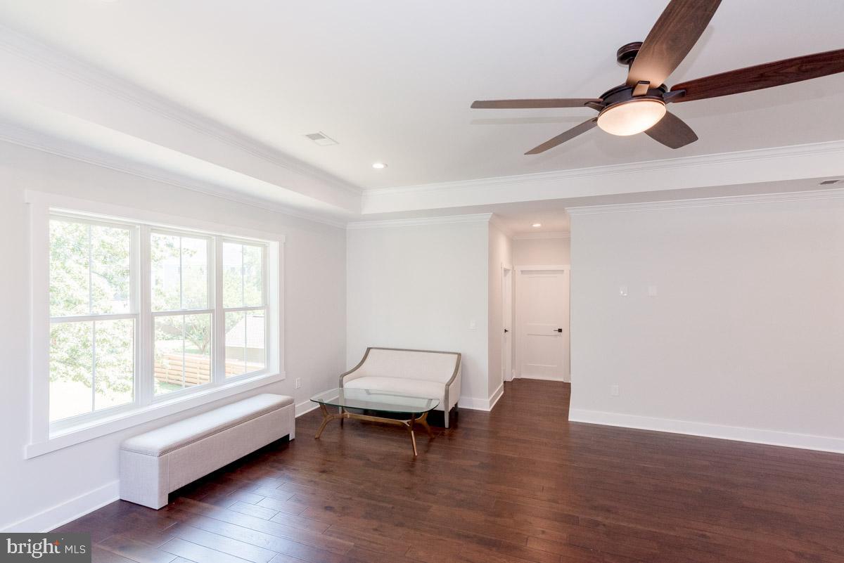 PIMMIT HILLS - Residential