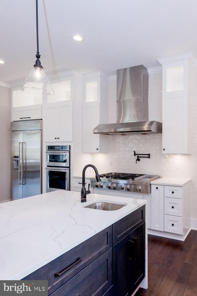 PIMMIT HILLS - Residential