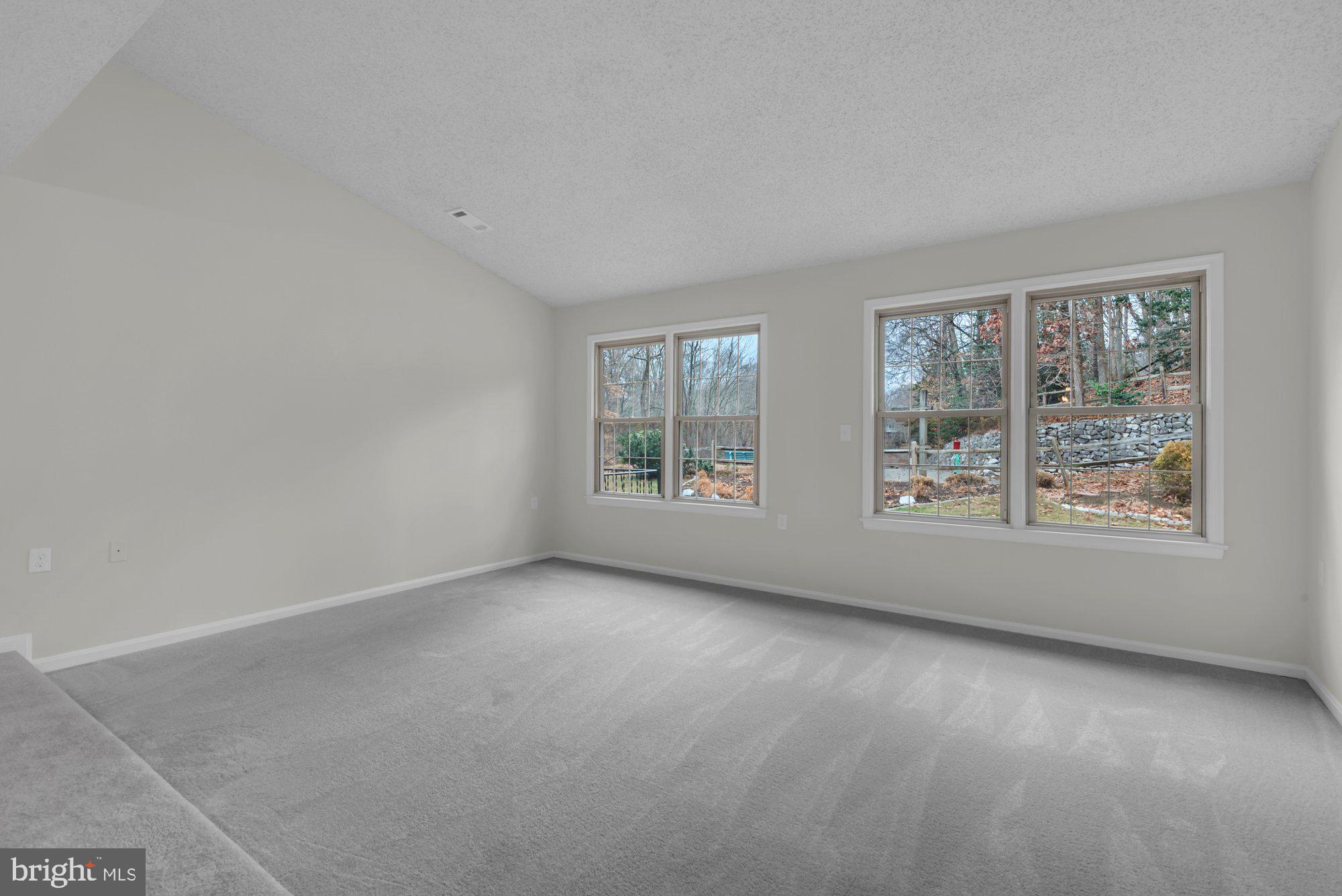 HERITAGE HARBOUR - Residential