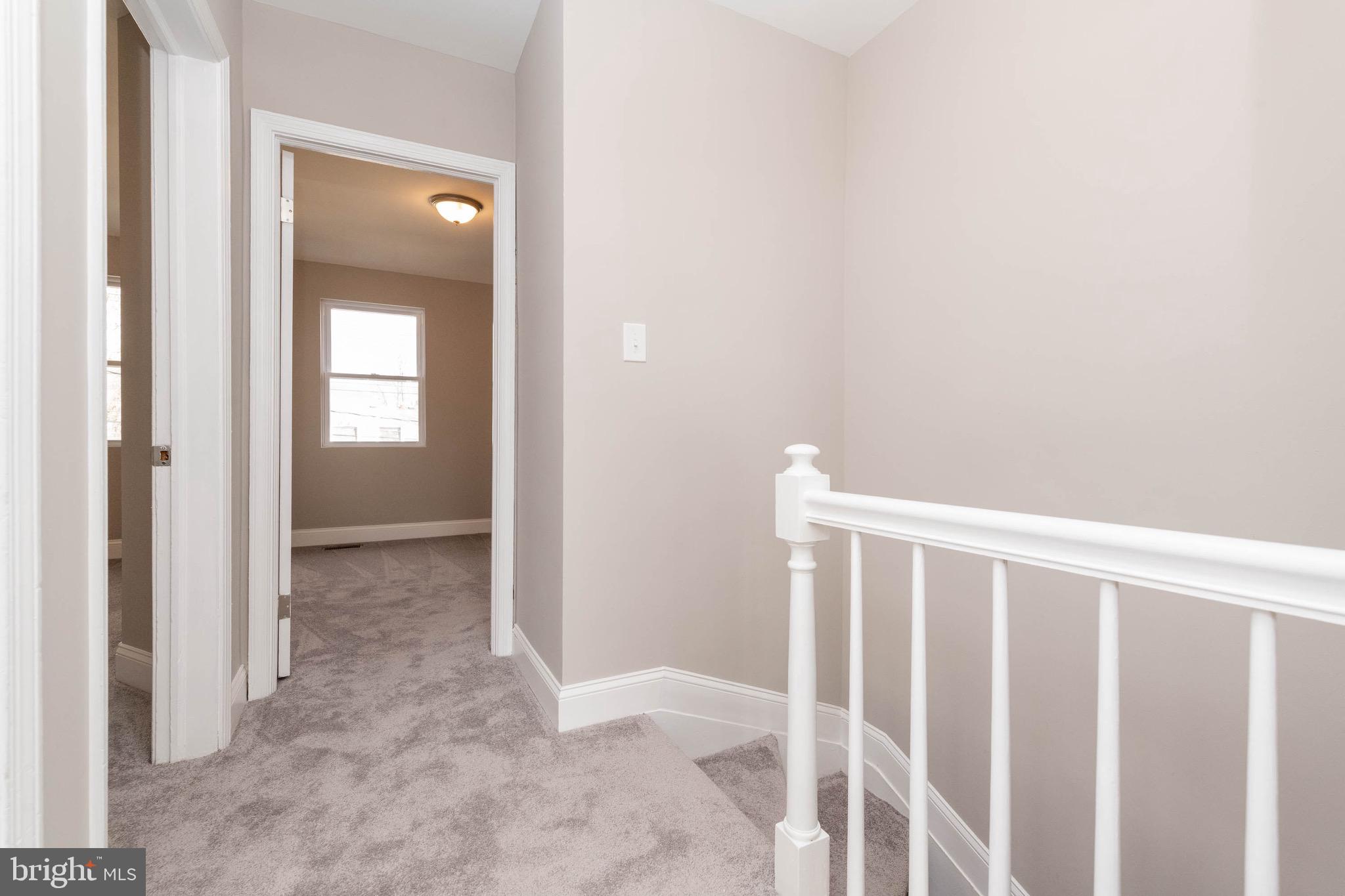 IDLEWOOD - Residential