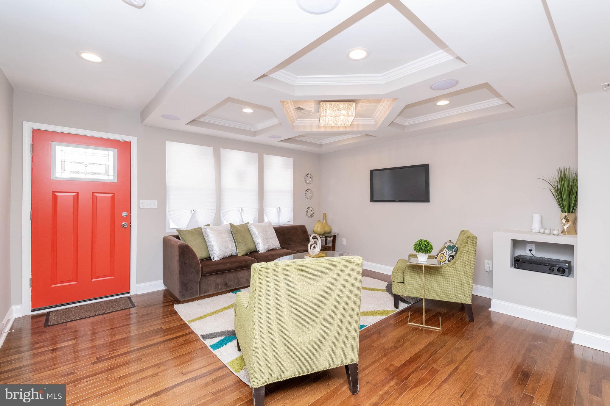 IDLEWOOD - Residential