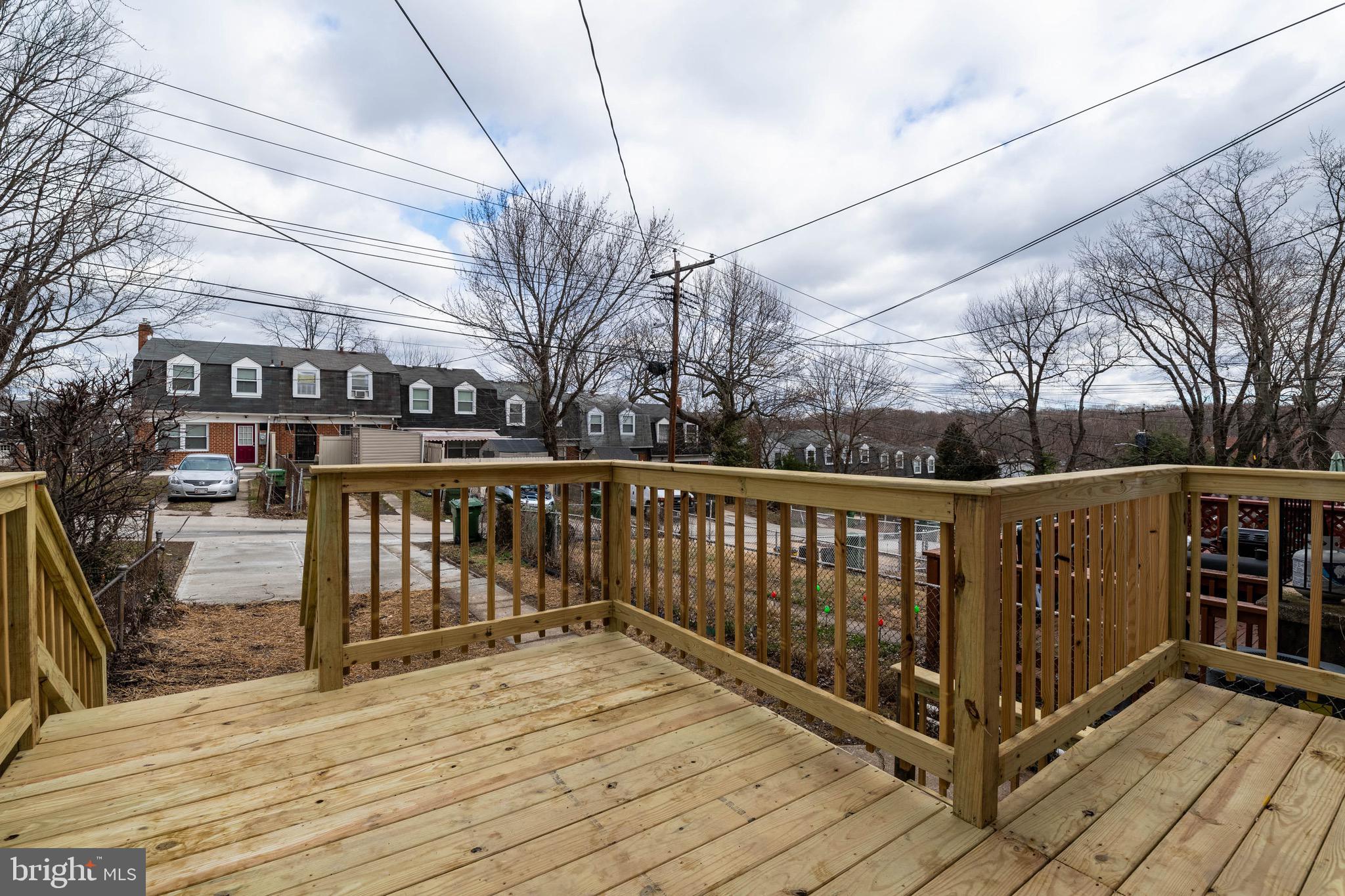 IDLEWOOD - Residential