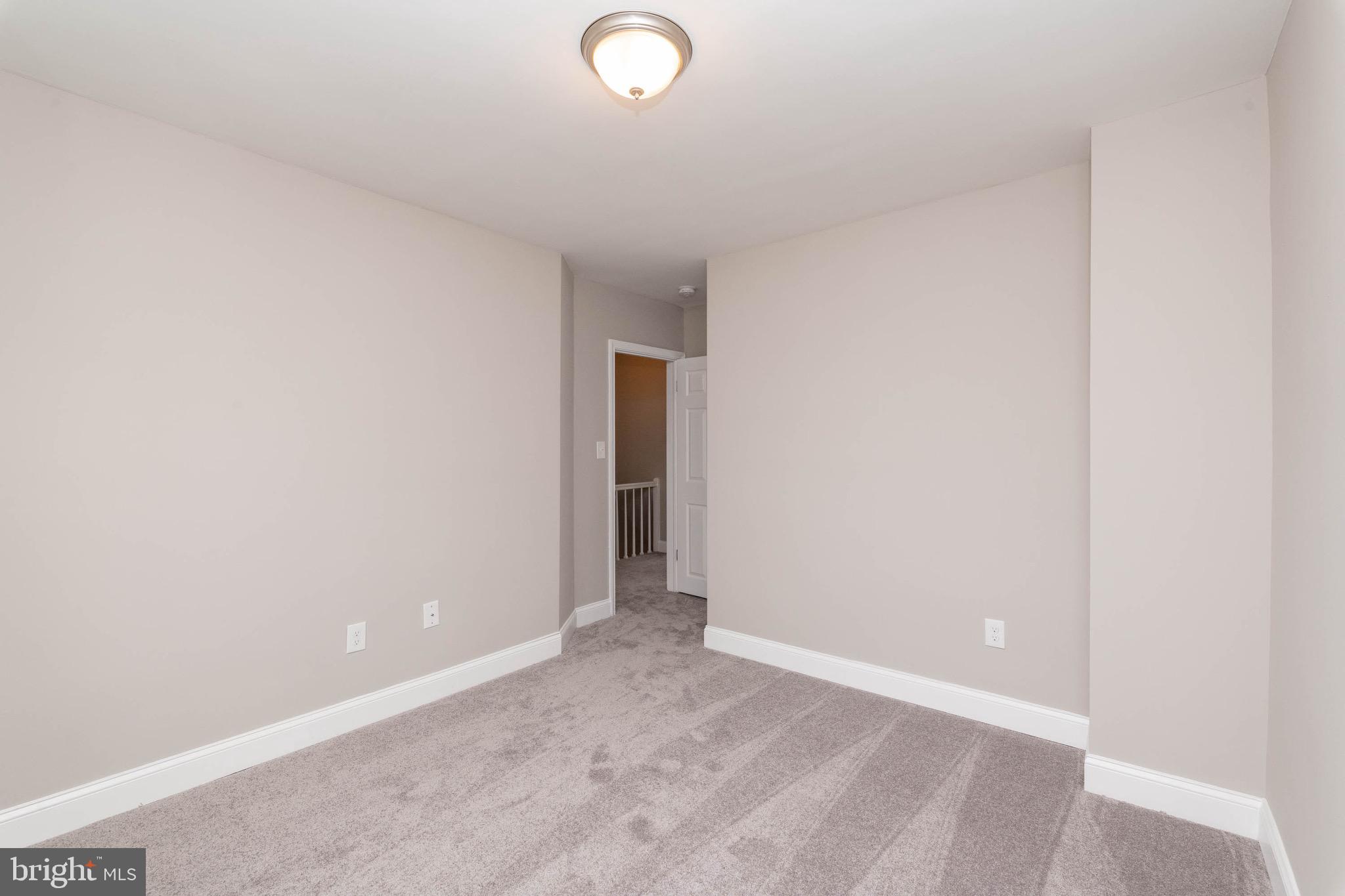 IDLEWOOD - Residential