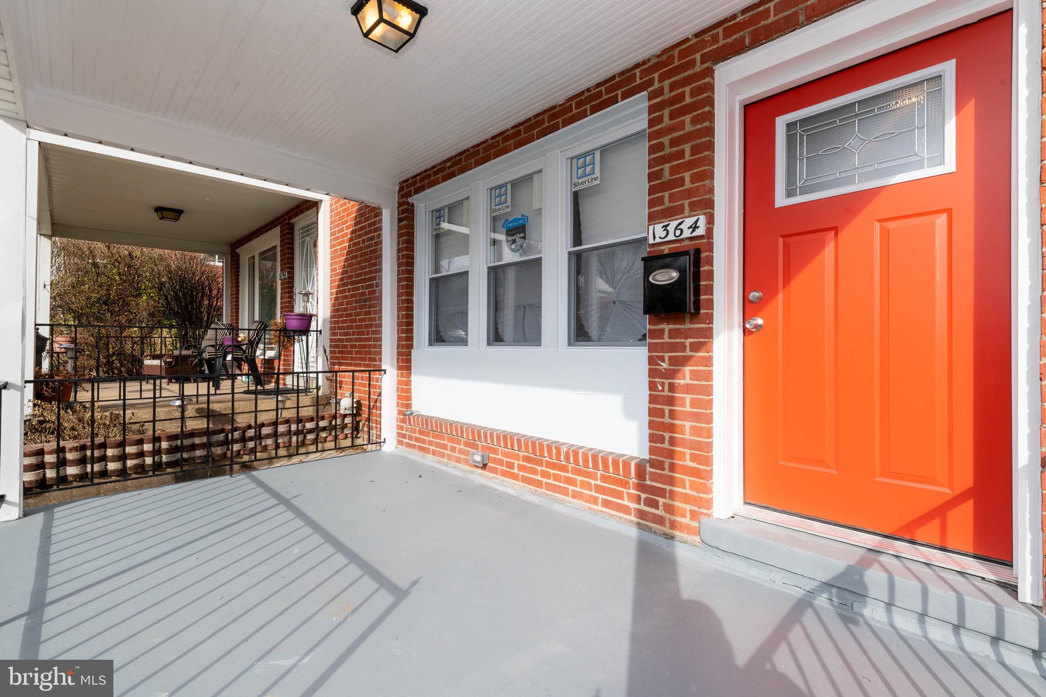 IDLEWOOD - Residential