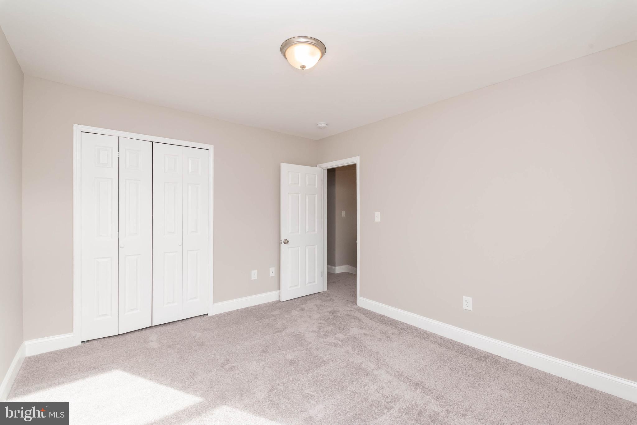 IDLEWOOD - Residential