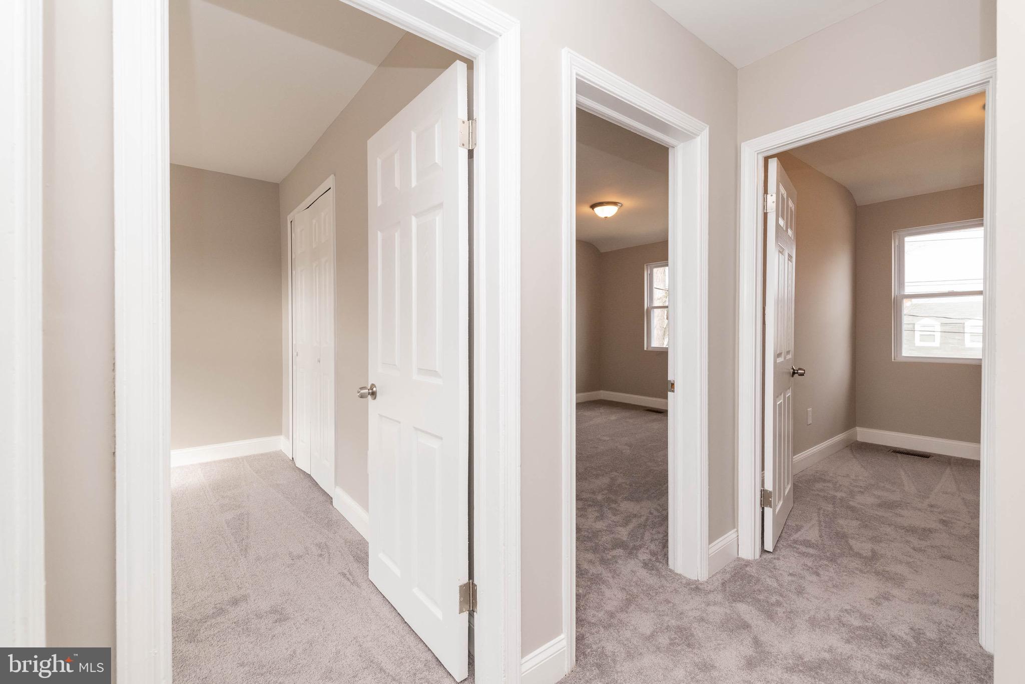 IDLEWOOD - Residential