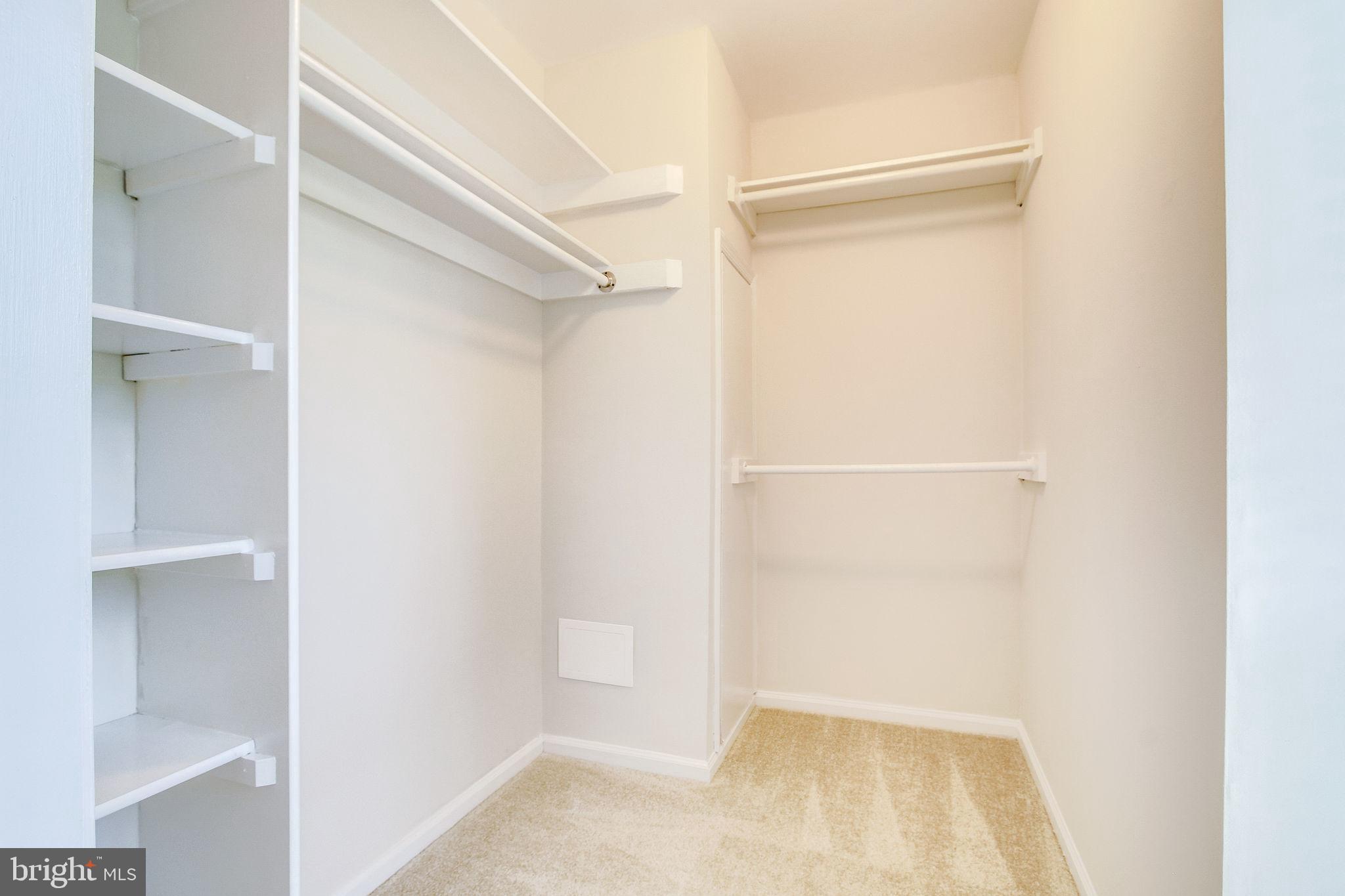 WINDGATE III - Residential