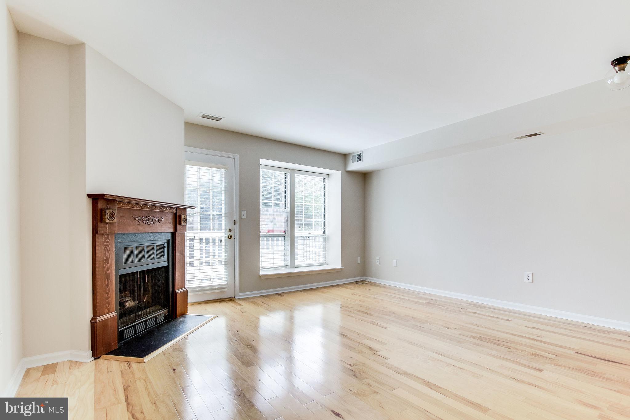 WINDGATE III - Residential