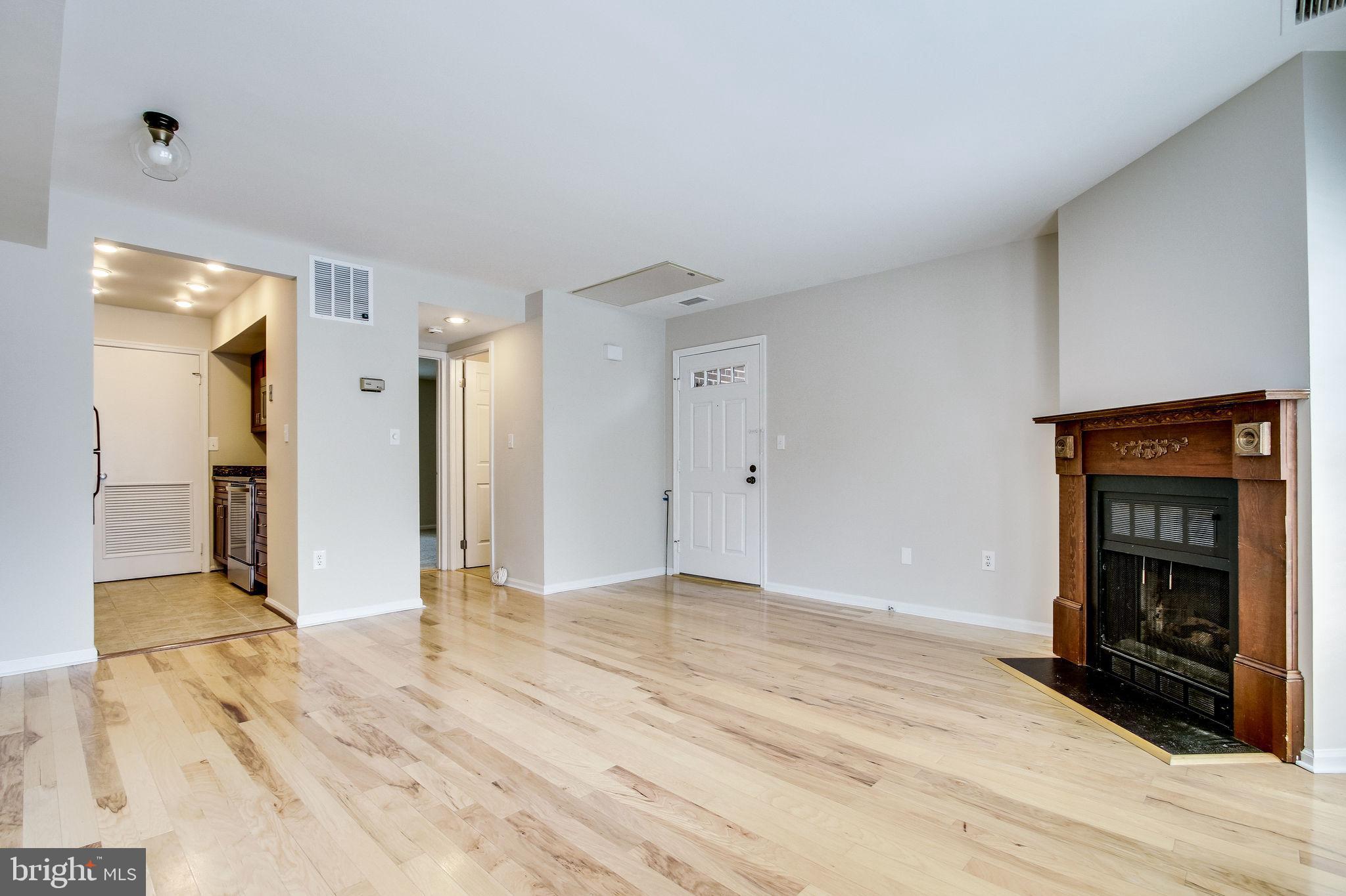 WINDGATE III - Residential