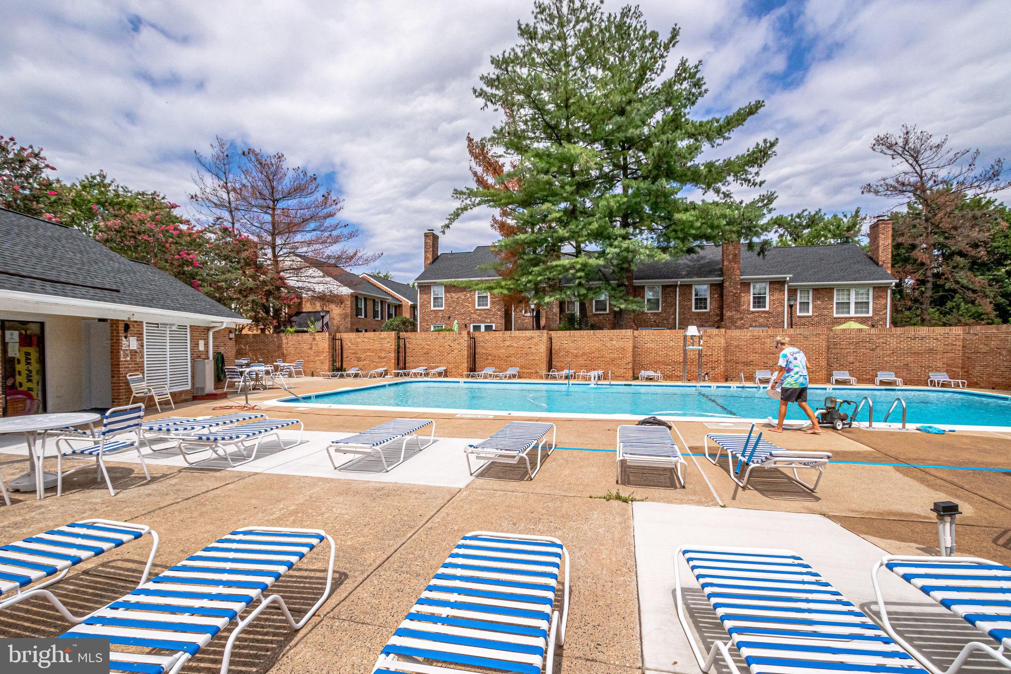 WINDGATE III - Residential