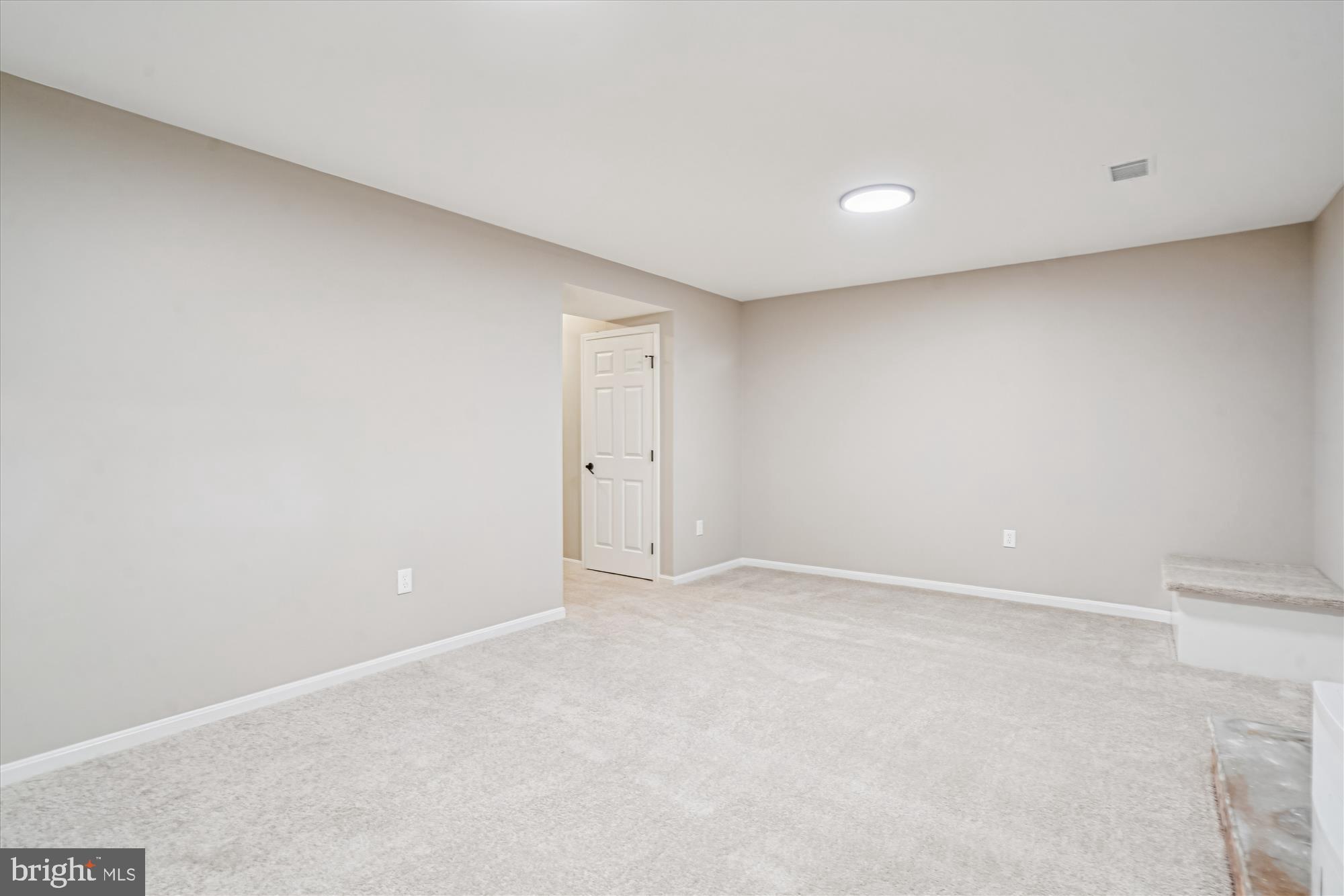 CHURCHILL SQUARE - Residential