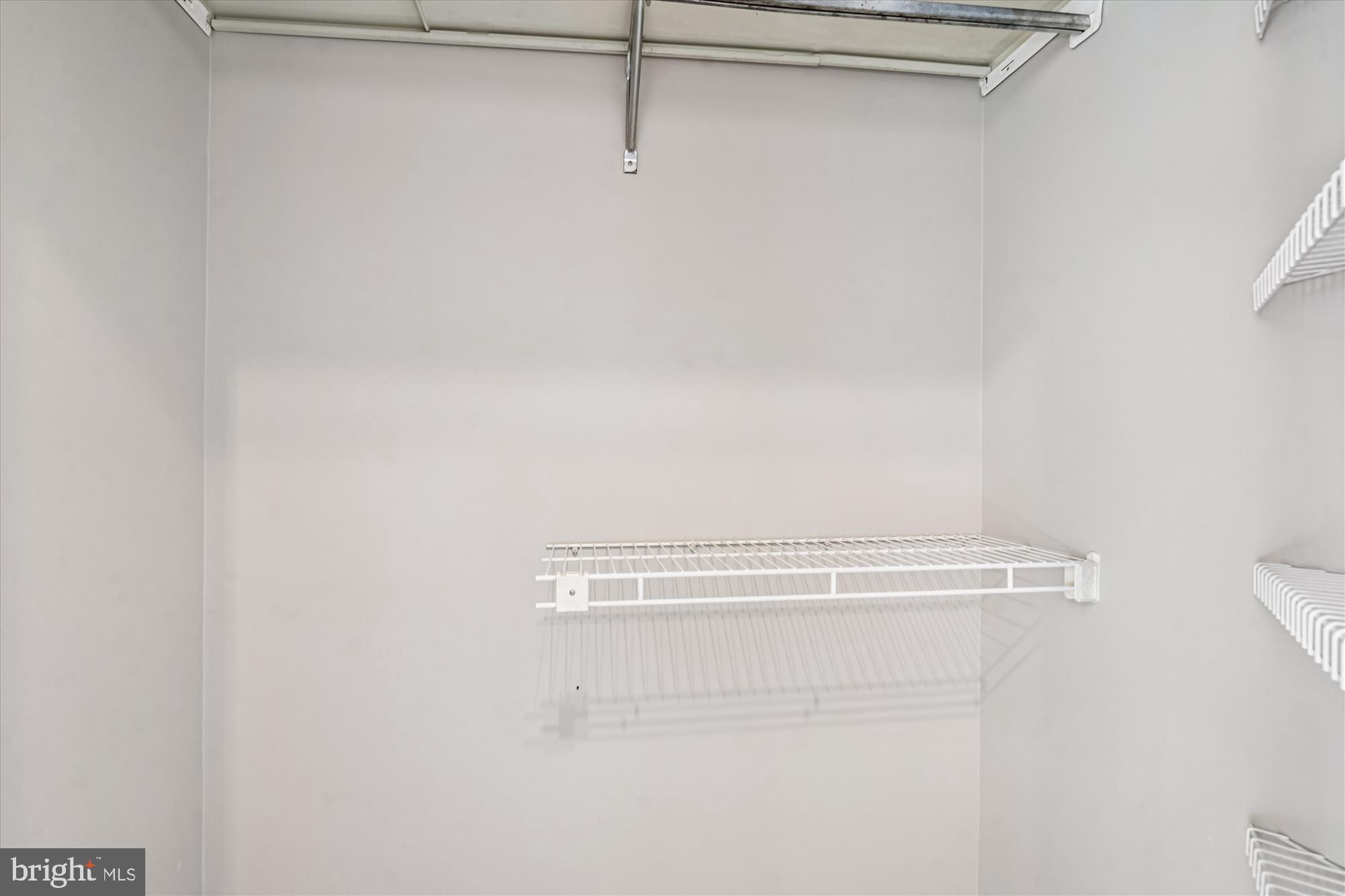 CHURCHILL SQUARE - Residential