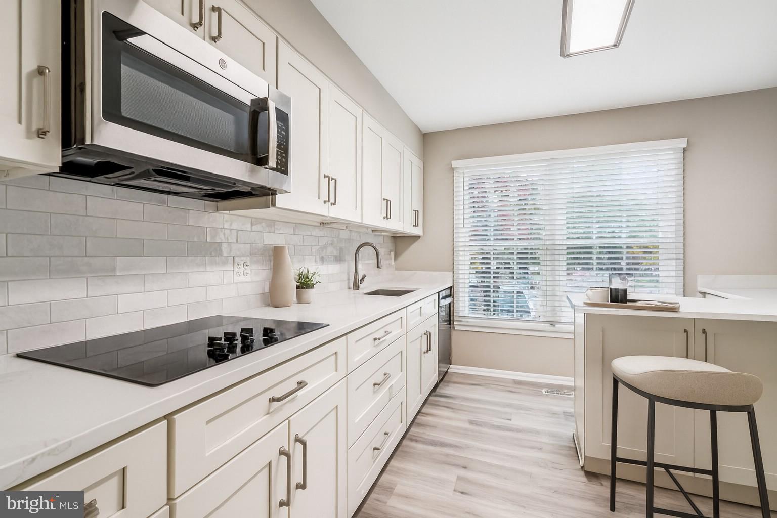 CHURCHILL SQUARE - Residential