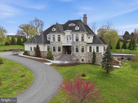 17 HERSHEY LANE LANCASTER PA 17603