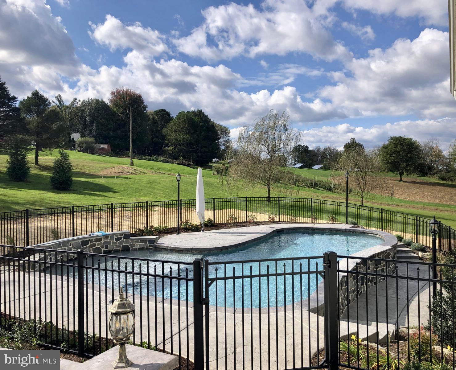 FARVIEW FARM ESTATES - Residential