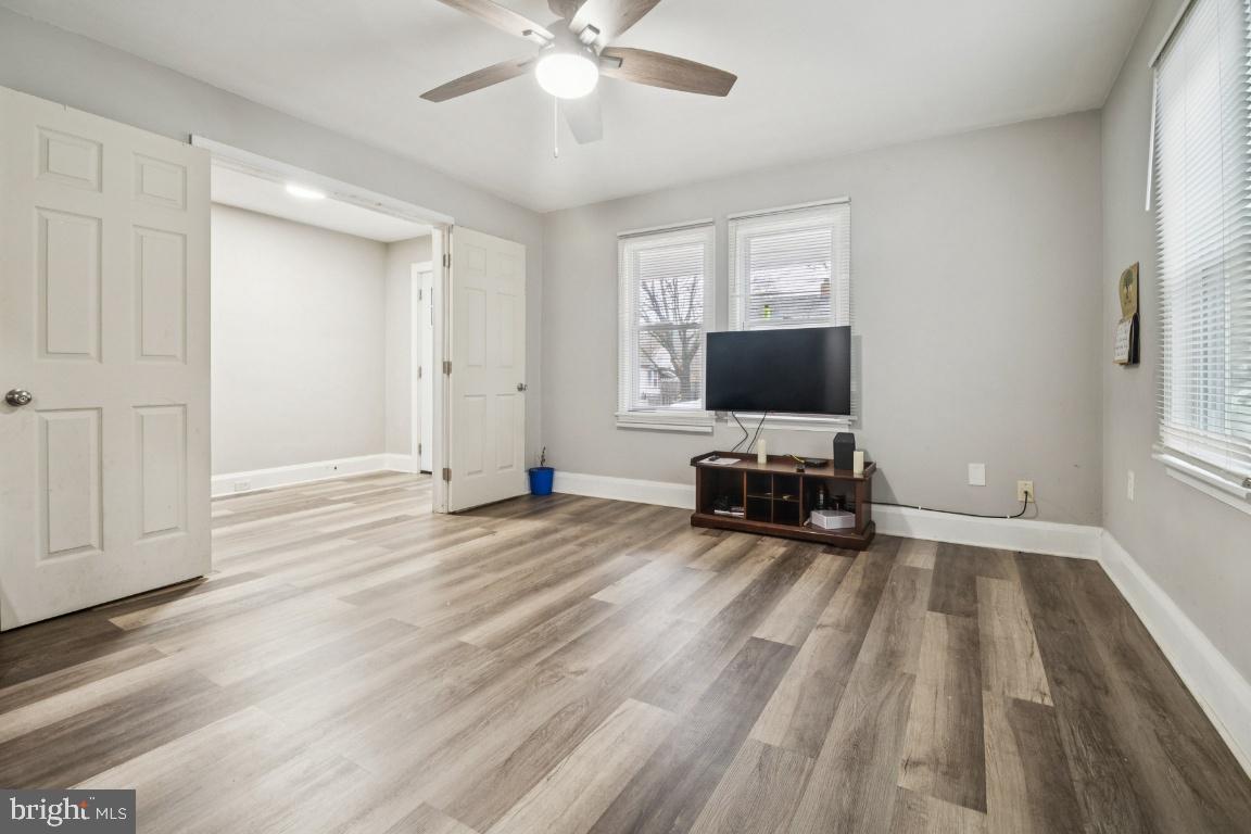 WESTMINSTER ELECTION DISTRICT - Residential