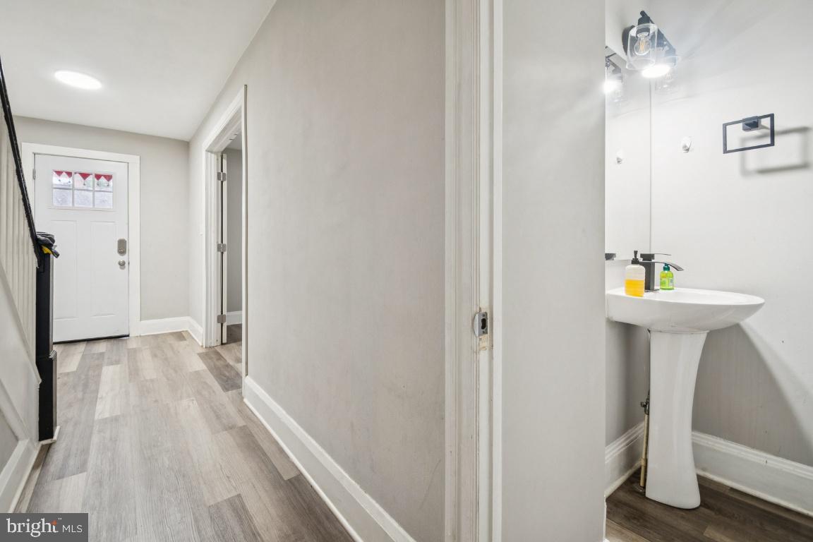 WESTMINSTER ELECTION DISTRICT - Residential